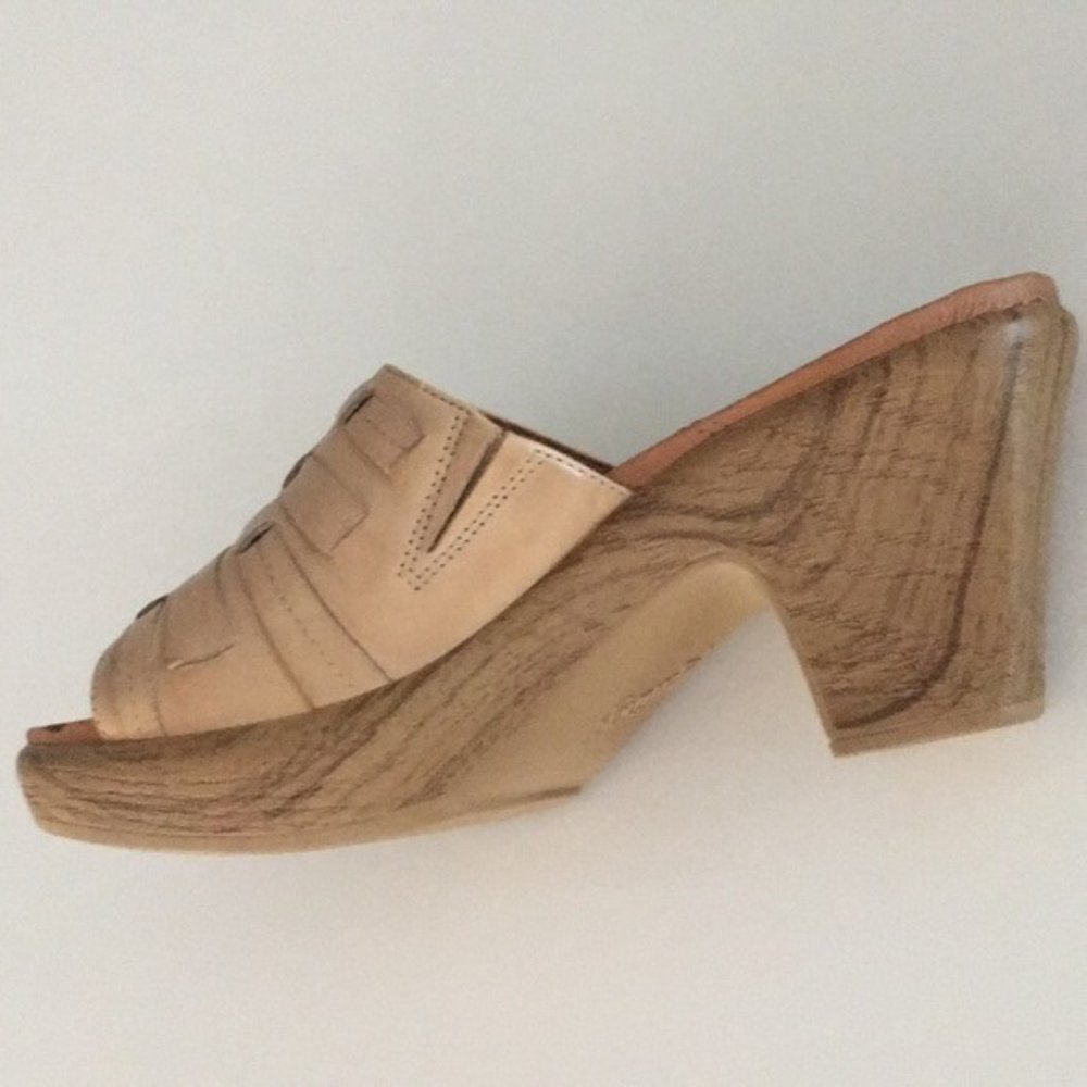 Kravings tan heels sandals -  8